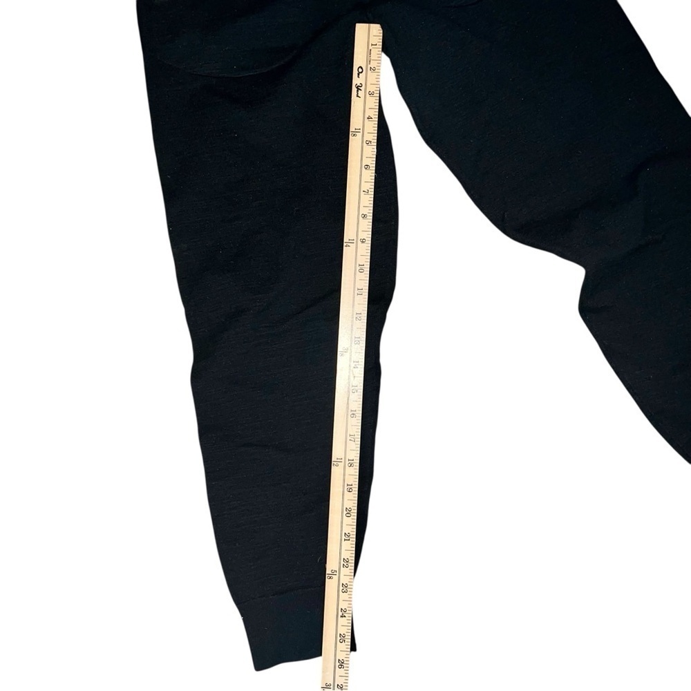 Women’s Nike Tech Knit Pants size medium - Picture 9 of 9